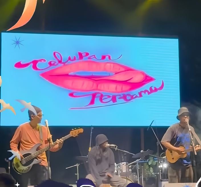 Celupan Pertama